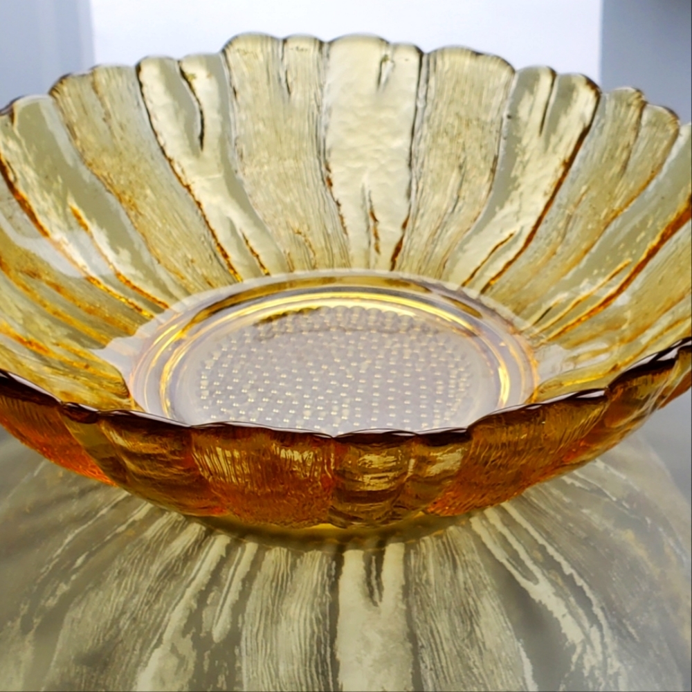 10"🌻"Country Garden"🌻 Honey Gold 🌻 Bowl by Anchor  Hocking - Picture 4 of 9